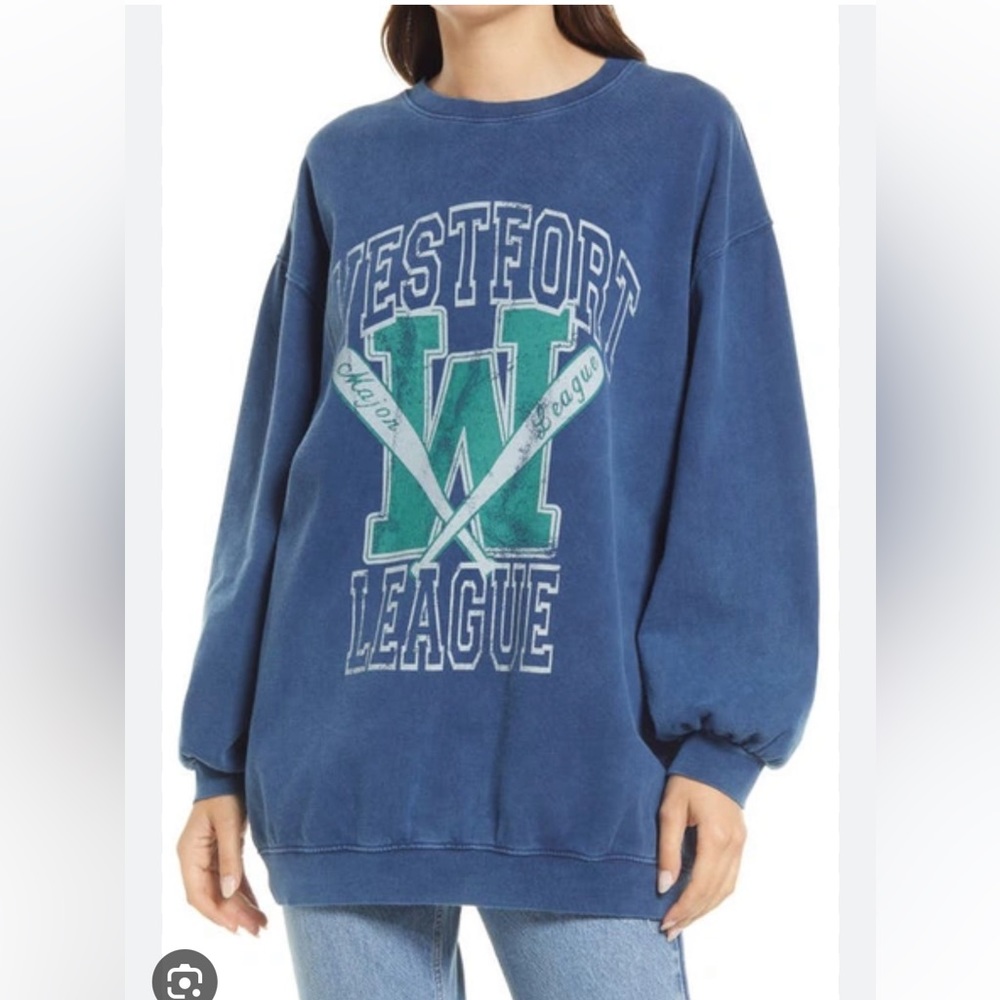 UO Westfort League Sweatshirt Dress EUC Size M/L